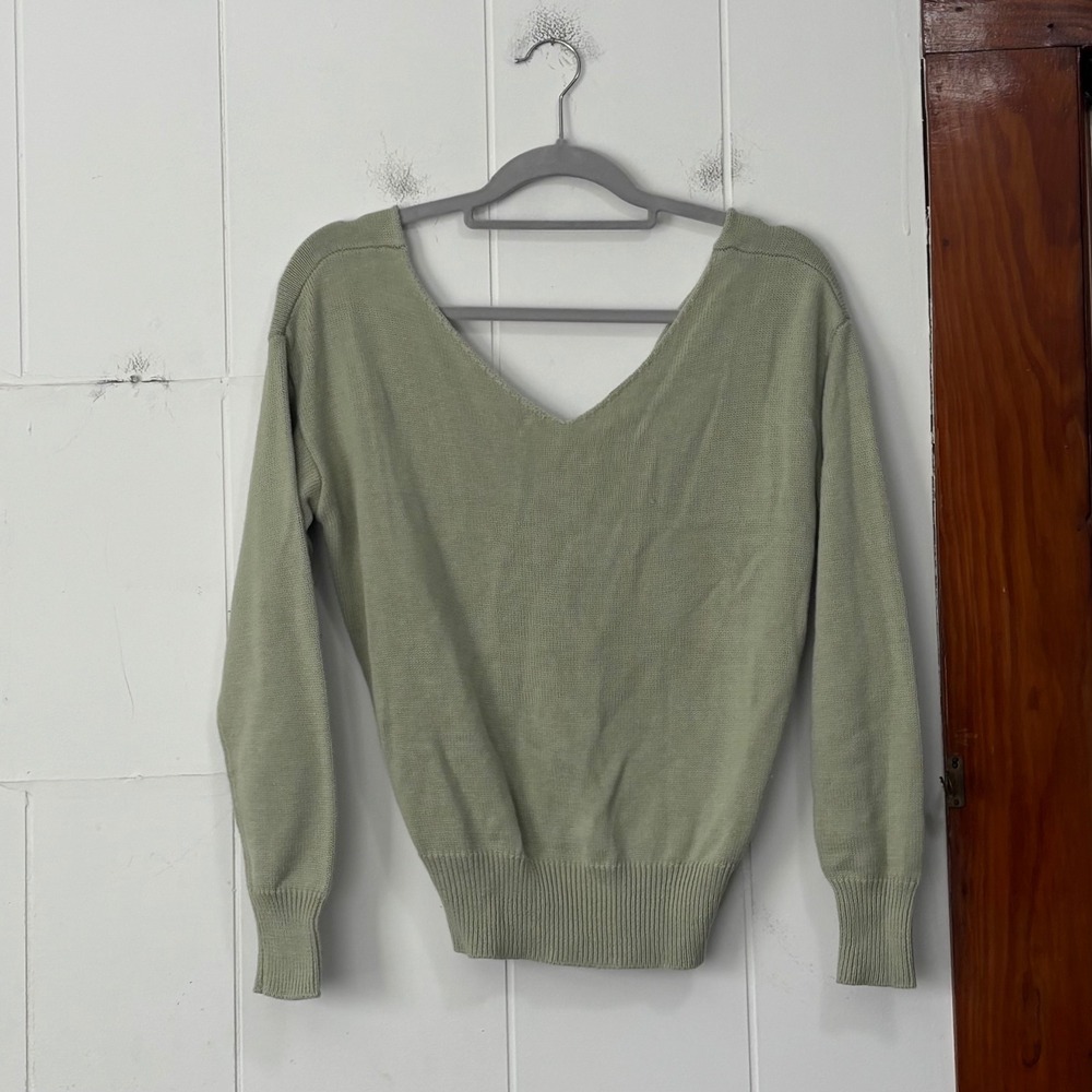 Cotton Emporium Twist Back V Neck Sweater Light Green XS